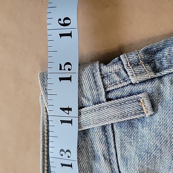 Levi's Size 29 Med-Light Wash Denim Midi Skirt, Front Slit, Exc. Used Condition - Picture 4 of 12